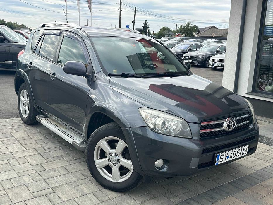 Toyota RAV-4 2,2 d-cat 4x4 2008 accept variante !
