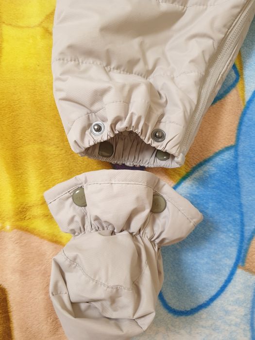 Продам комбинезон на весну