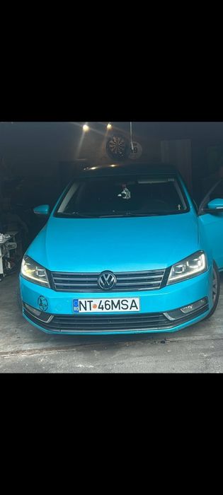 Passat B7  albastru perlat