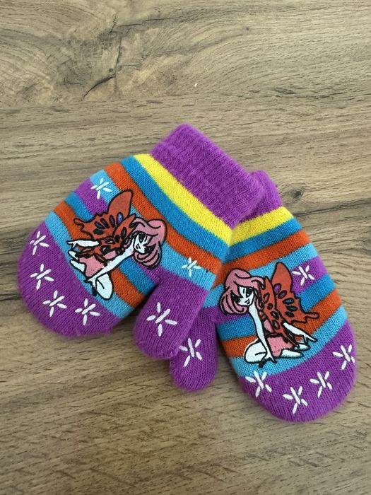 Новые детские варежки