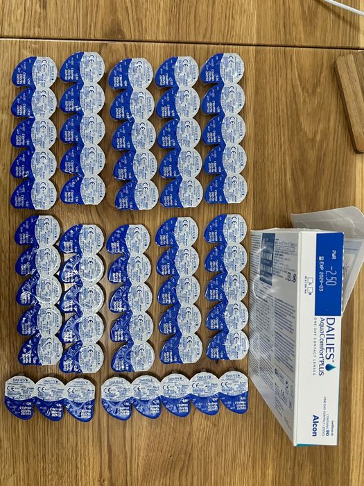 Lentile de contact Dailies AquaComfort Plus – dioptrii:-2,5