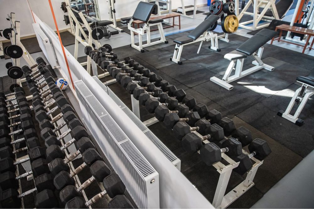 Vand aparate fitness pentru o sala completa