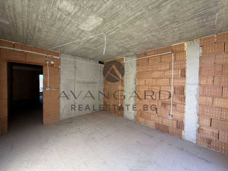 Продава се Четиристаен апартамент в Пловдив, Център - 150 кв.м за 729 €/кв.м - Снимка #6