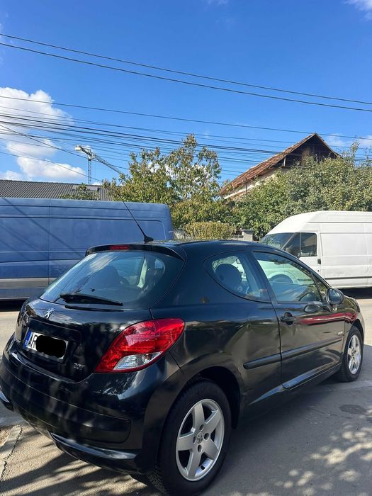 Peugeot 207 – 2010 | 2 uși | Benzină | 1.4
