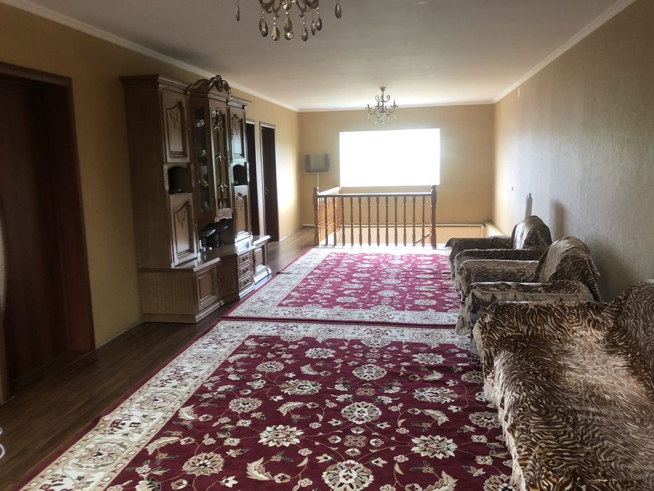 Продам полдома! В очень хорошем районе