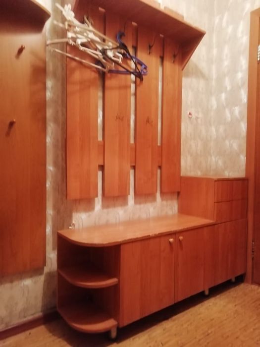 Продам прихожую самовывоз