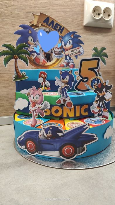 Картонени торти за празници