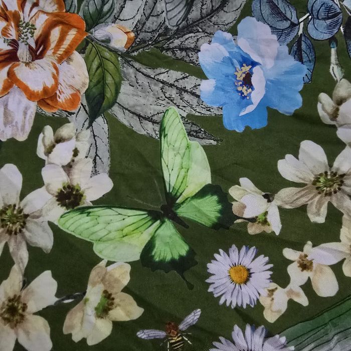 Копринен шал Codello