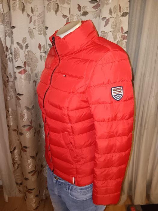 Geaca Tommy Hilfiger de dama,marime S.