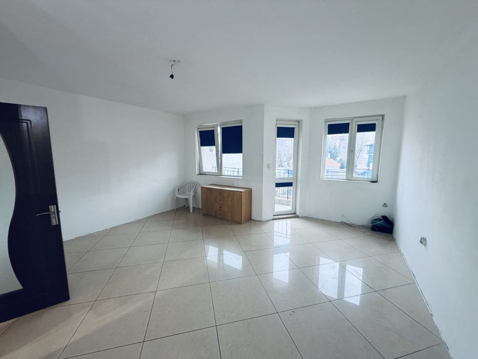 Продава Двустаен апартамен Аспарухово без посредник