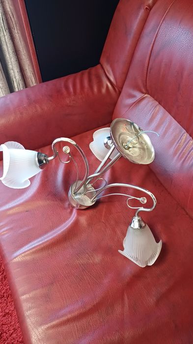 Vând candelabru functional