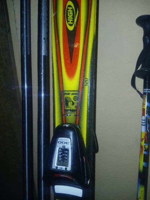 Продавам ски 120см и обувки 37номер