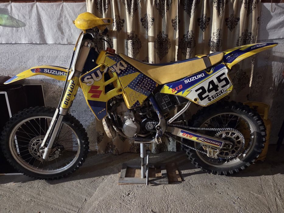 Suzuki rm250 1995