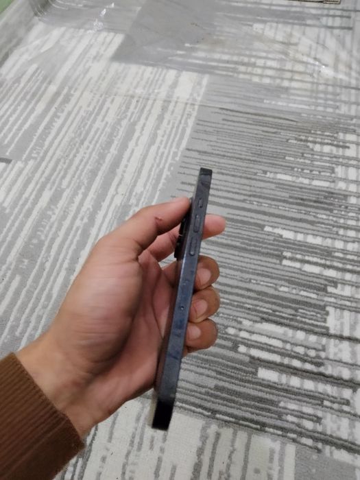 iPhone 14 Pro продам срочно