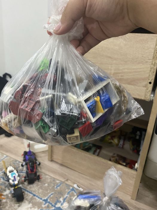 Лего продам срочно