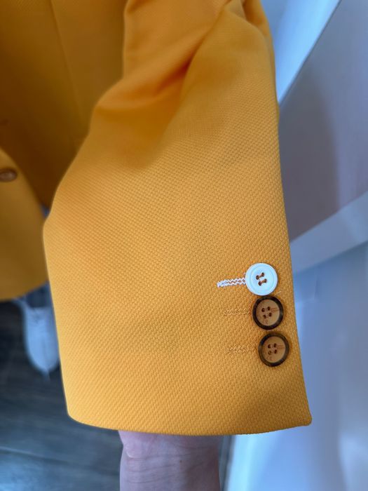Sacou galben bărbați + cămașă mango mărime M