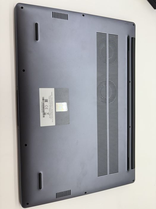 Продам ноутбук HUAWEI