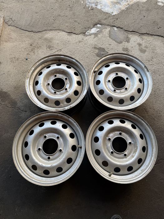 Диски на ниву R16