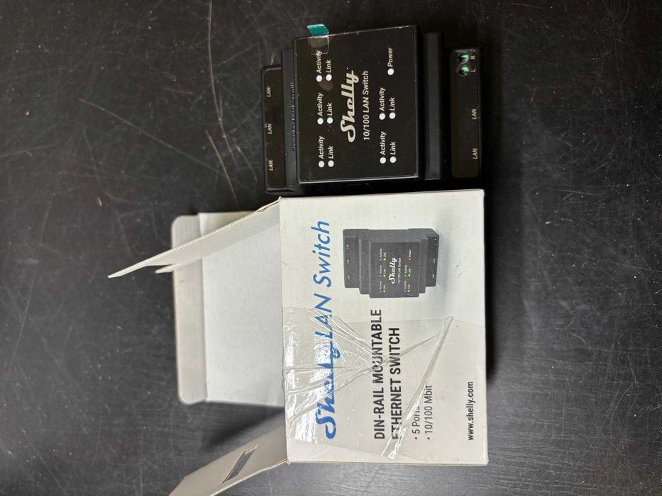 Switch LAN Shelly | Switch Ethernet rapid cu 5 porturi RJ45 10/100 Mbps | 110 - 230V