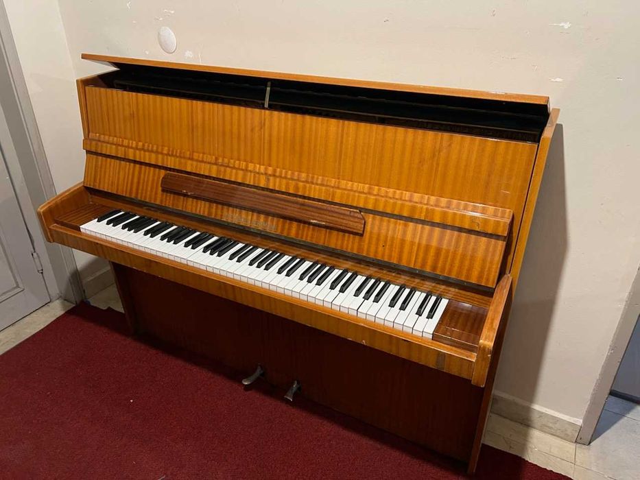 Немско пиано Alexander Herrmann