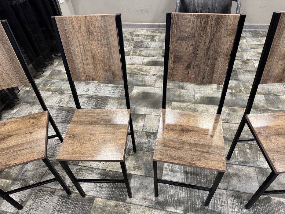 Продам стулья 5 штук