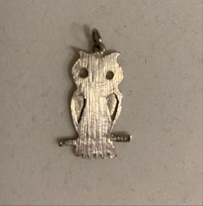 Pandantiv din argint in forma de bufnita