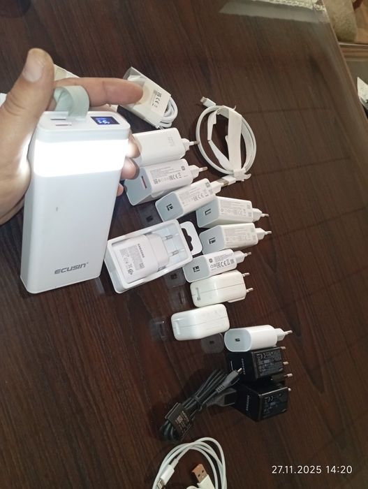 Зарядники дела телефоны