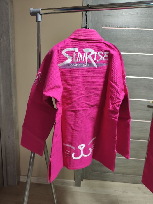 Gi brazilian Jujitsu,kimono brazilian jujitu si cu rucsac pentru fete