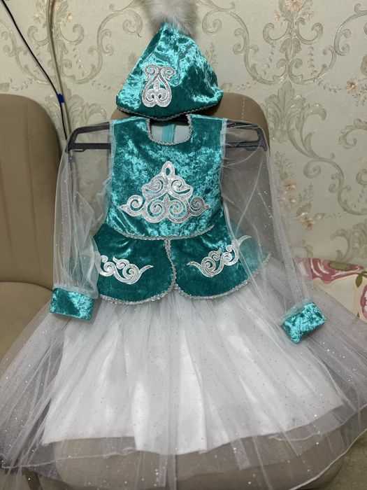 Продам детское платье