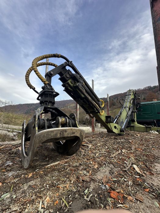 Vand camion forestier scania g440 6x6 an 2010