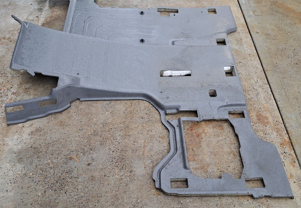 Preș Față Crafter 2017 - 2025 Pentru 2 locuri  Dreapta Pasager Europa