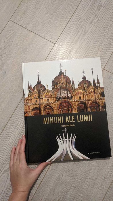 Coffee table book "Minuni ale lumii"
