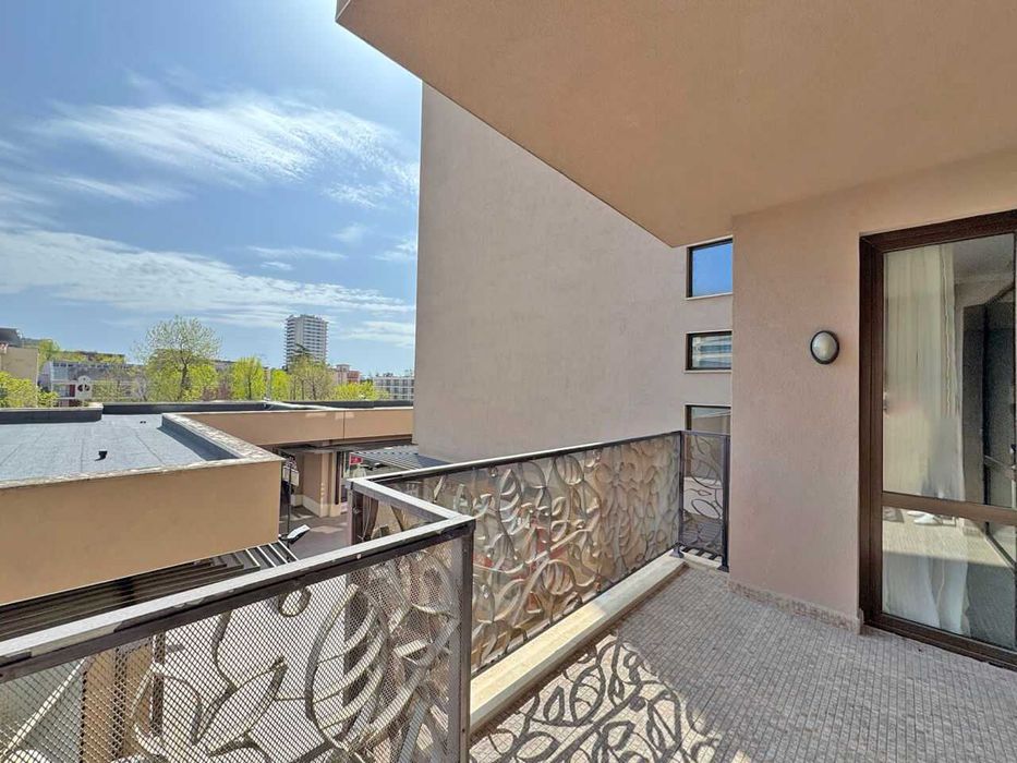 Продава се Двустаен апартамент в к.к. Слънчев бряг - 69 кв.м за 1283 €/кв.м - Снимка #10