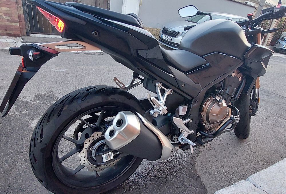 Motocicletă Honda CB500F