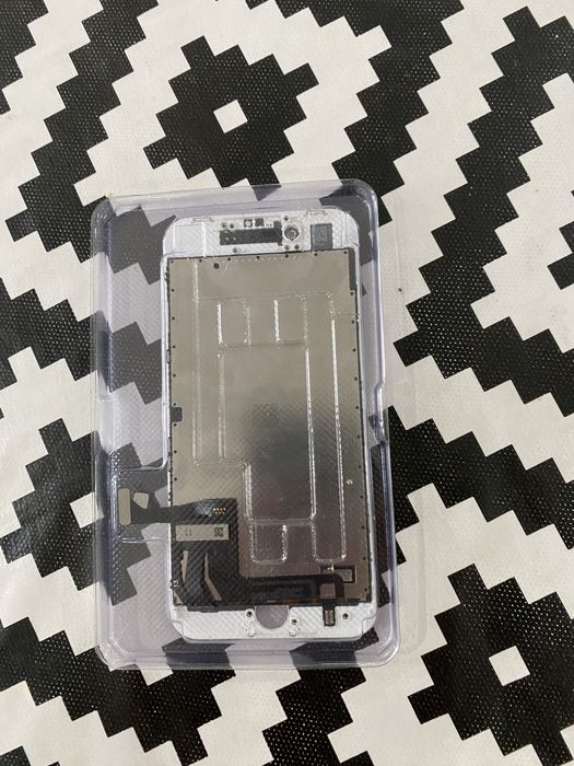 Дисплей за IPHONE SEE