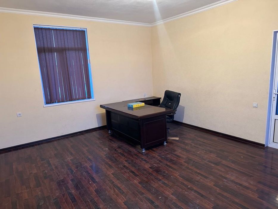 Сдается в аренду складское помещение 800м2 ор Bog’i shamol garden