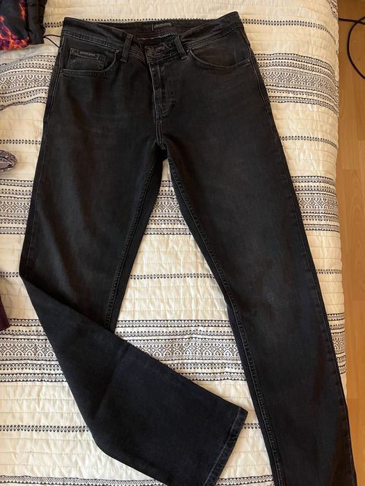 Blugi Emporio Armani marimea L