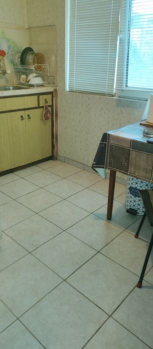 Апартамент двустаен