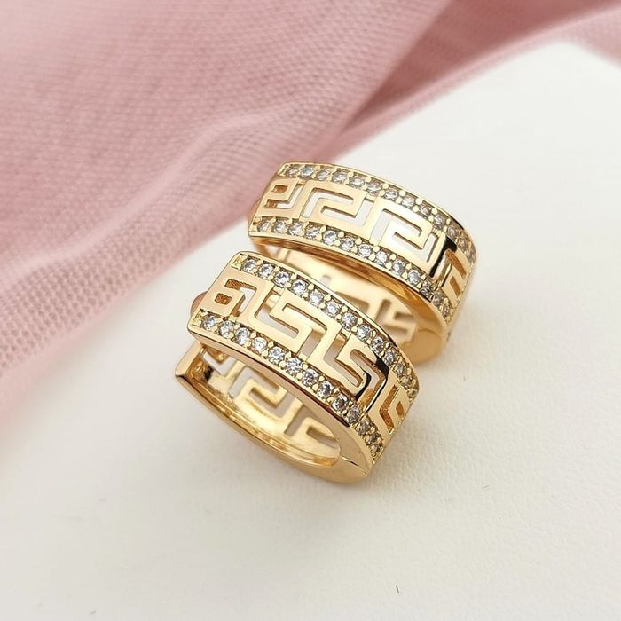 Обеци от медицинска стомана