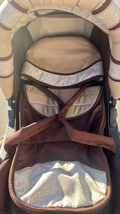 Продам коляску Adamex