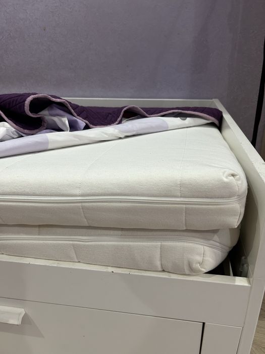 Продам кровать Икеа