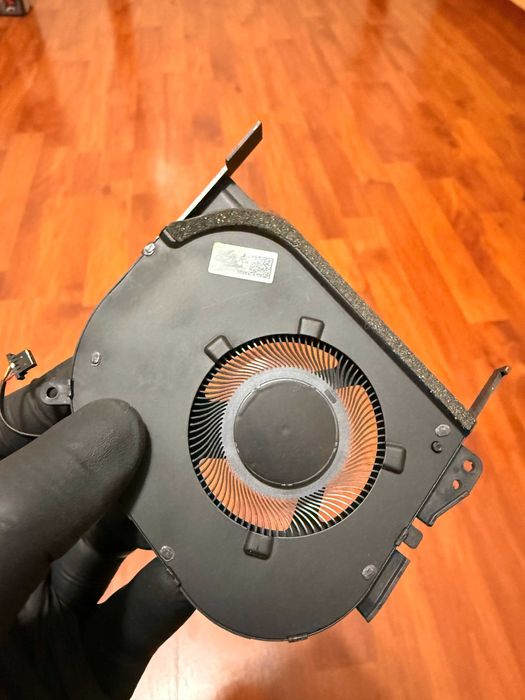 Mentenanta Gaming PC / PS5 / Xbox / Laptop - Curatare Profesionala