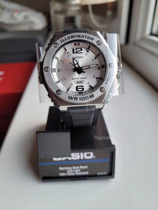 Casio Illuminator Resin 100 M
