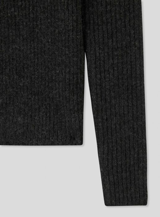 Пуловер terranova