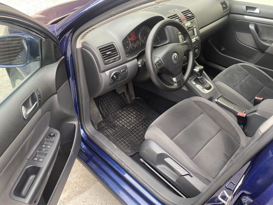 WV Golf V 1.9 TDI DSG 2008