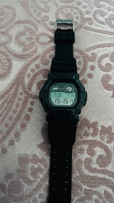 Часы Tissot и CASIO G-SHOCK