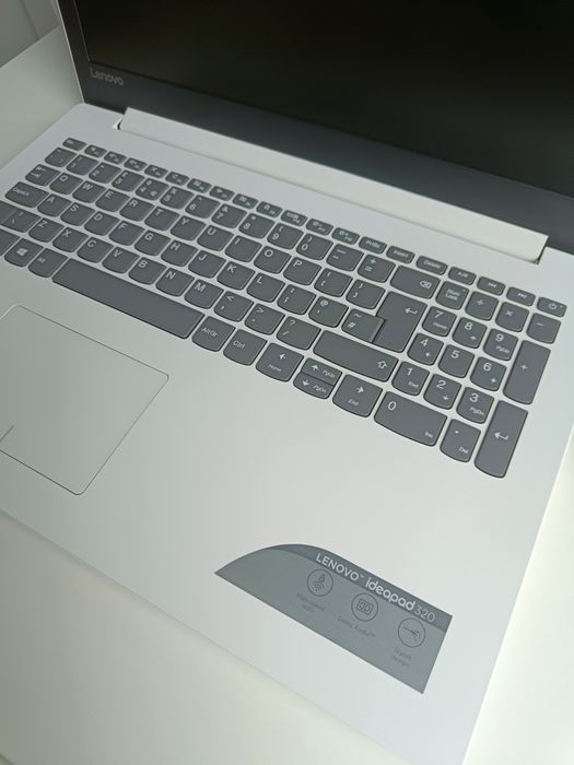 Laptop Lenovo Ideapad 320 alb
