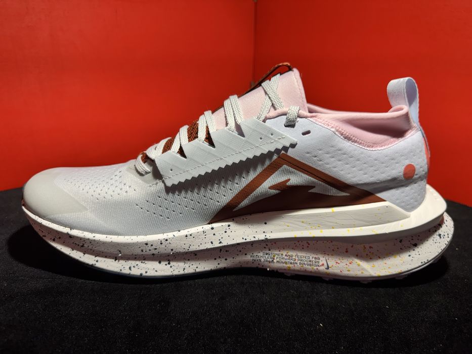 № 47.5 оригинални Nike ZoomX Zegama Trail 2 ShoeMag