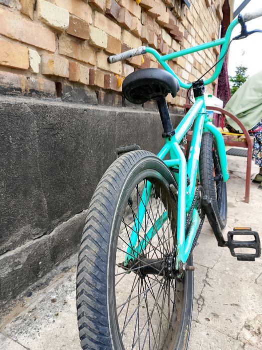 BMX новый красивый