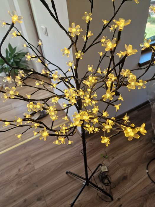 Copac ornament cu leduri